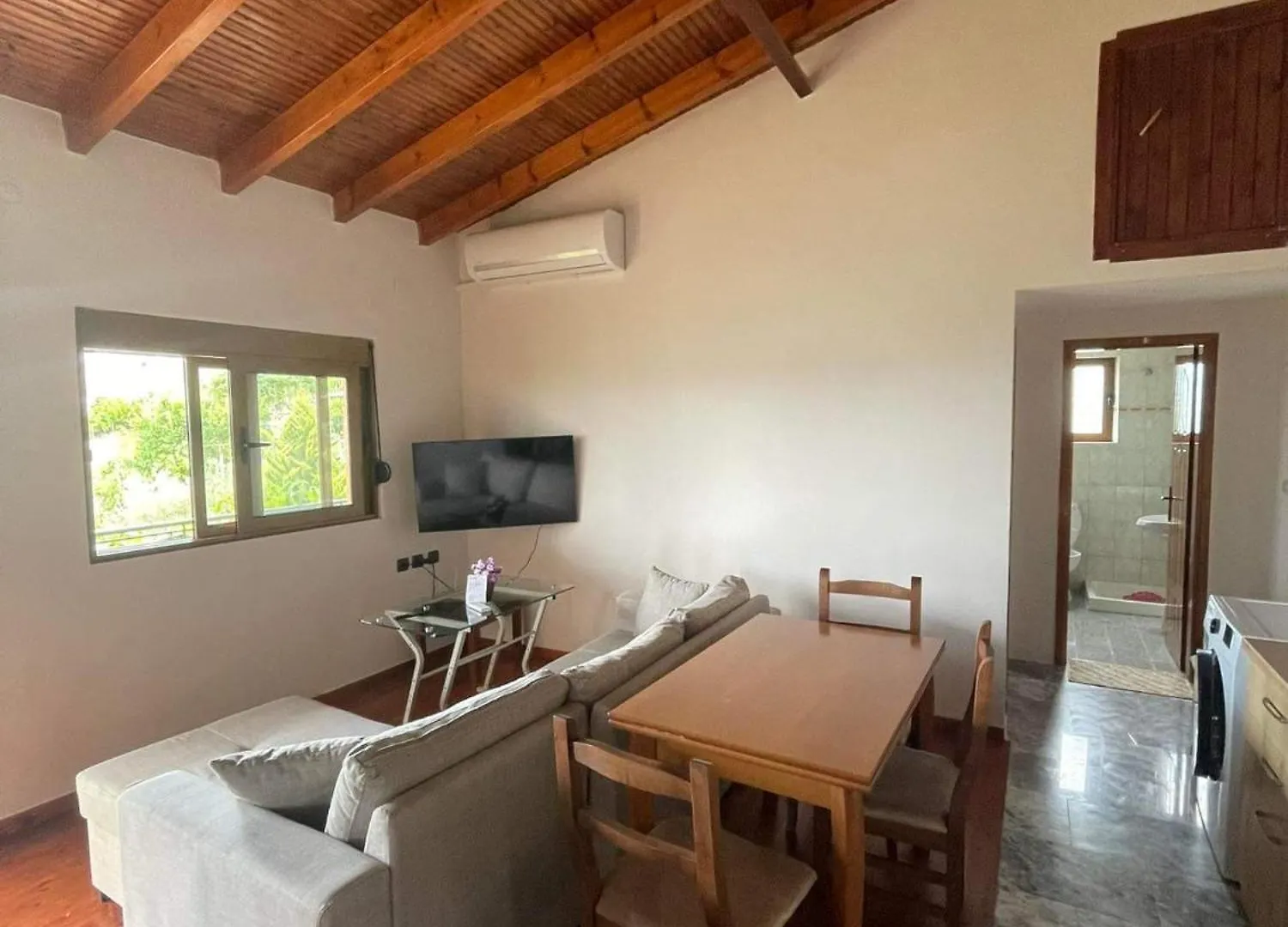 Villa Anna Sarande Holiday home