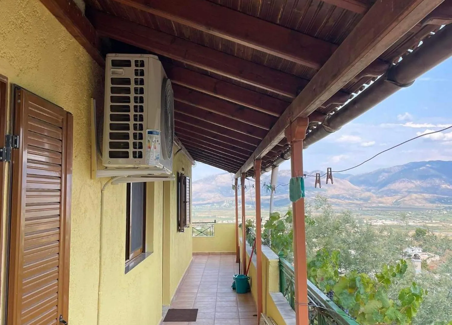 Villa Anna Sarande 0*,